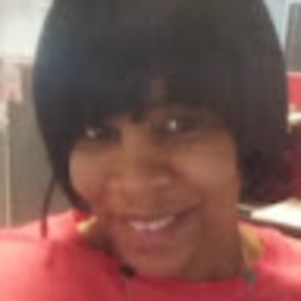 Meet your Posher, Deanna